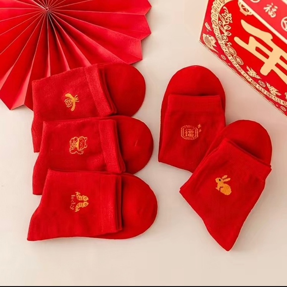๐๐ 2 Pairs Red Chinese New Year Socks - Picture 2 of 8